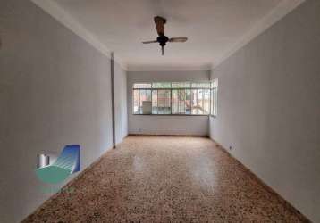 Apartamento com 3 quartos para alugar, 105m² - centro