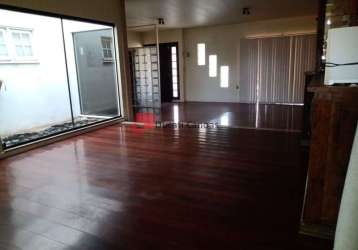 Casa com 2 quartos à venda na rua caxias, centro, esteio, 259 m2 por r$ 1.060.000