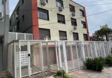 Apartamento com 2 quartos à venda na rua perpétua teles, 161, petrópolis, porto alegre, 62 m2 por r$ 290.000