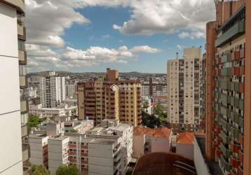 Apartamento com 3 quartos à venda na avenida independência, 831, independência, porto alegre, 113 m2 por r$ 551.000