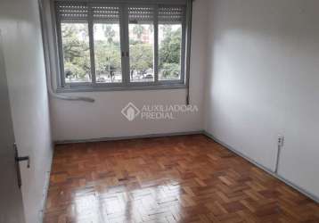 Apartamento com 2 quartos à venda na avenida da azenha, 145, azenha, porto alegre, 75 m2 por r$ 340.000