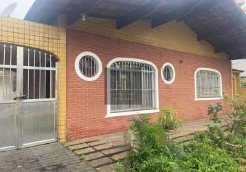 Casa com 3 quartos à venda na avenida presidente sarmiento, 286, tupi, praia grande, 185 m2 por r$ 850.000