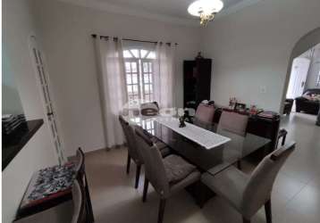 Casa com 4 quartos à venda na rua vera cruz, 143, anchieta, são bernardo do campo, 162 m2 por r$ 800.000