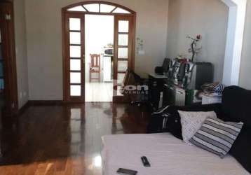 Casa com 3 quartos à venda na rua josé patrício, 121, anchieta, são bernardo do campo, 235 m2 por r$ 650.000