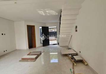 Casa com 2 quartos à venda na avenida joão pessoa, 59, jardim utinga, santo andré, 70 m2 por r$ 545.000