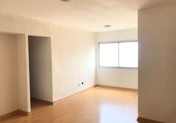 Belíssimo apartamento com 96 metros quadrados, 03 dormitórios, sendo 01 suíte, andar alto, 01 vaga fixa, lazer com piscina, churrasqueira