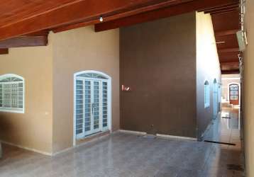 Casa 3 dormitórios com 2 ediculas - estoril  -taubaté  sp