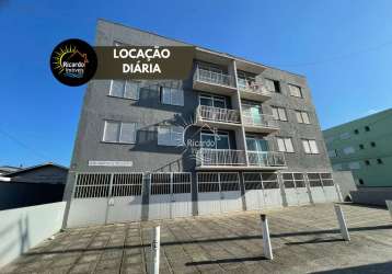 Apartamento com 3 quartos para alugar na avenida xingu, 65, ipanema, pontal do paraná por r$ 400 por dia