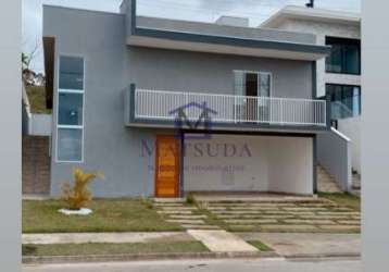 Sobrado cond, 3dorm, suíte, piscina, área gourmet, 5 vagas.