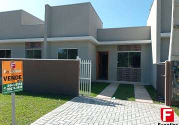 Casa com 2 quartos à venda na rua ymyra, 438, brandalize, itapoá, 46 m2 por r$ 250.000