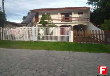 Casa com 3 quartos à venda na rua espírito santo, 599, itapema do norte, itapoá por r$ 1.000.000