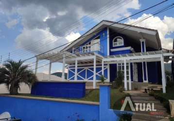 Casa alto padrão em condomínio em atibaia