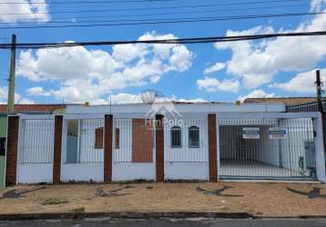 Casa com 3 dormitórios, sendo 01 suite com armário, edicula nos fundos para venda, na vila pompeia, em campinas/sp.