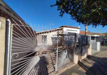 Casa à venda na vila teixeira com potencial para comercio (zc4). em campinas/sp.