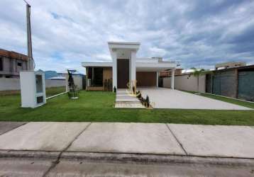 Casa com 4 dormitórios à venda, 280 m² por r$ 1.790.000,00 - viverde - rio das ostras/rj