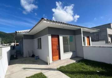 Casa geminada de 2 quartos com suíte no bairro forquilhas-são josé-sc - ca1341