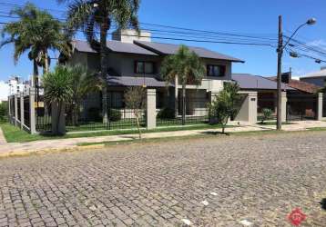 Casa para venda - 523.5m², 4 dormitórios, sendo 2 suites, 4 vagas - cinqüentenário