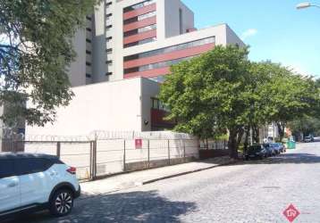 Terreno para venda - 585m², 0 dormitórios, centro