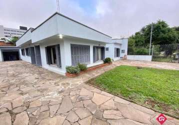 Casa para venda - 187.6m², 3 dormitórios, sendo 1 suites, 4 vagas - interlagos