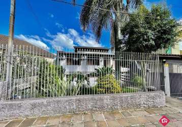 Casa para venda - 209m², 3 dormitórios, sendo 1 suites, 4 vagas - rio branco