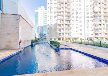 Apartamento com 2 quartos à venda na rua piauí, 40, santa maria goretti, porto alegre por r$ 549.990