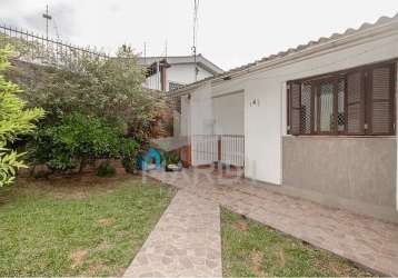 Casa com 1 quarto à venda na acesso dos flamboyant, 146, santa tereza, porto alegre por r$ 450.000