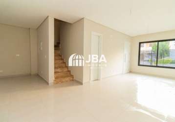 Casa com 3 quartos à venda na rua maria luiza bazzani natal, 21, uberaba, curitiba, 132 m2 por r$ 849.000