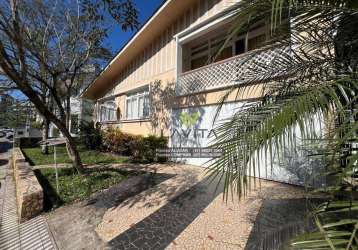 Casa semimobiliada com 275m² para aluguel, locação, residencial ou comercial - 4 dormitórios - bairro bom retiro - blumenau sc | la vita imóveis