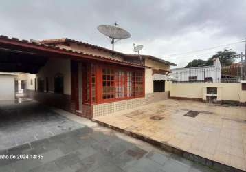 Casa 4 dormit&#211;rios - otima localiza&#199;&#195;o