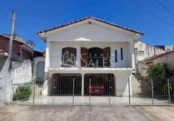 Imperdível oportunidade: casa à venda em itapeva-sp, jardim paulista. 3 quartos, 1 suíte, 2 salas, 3 banheiros, 5 vagas, 209m².