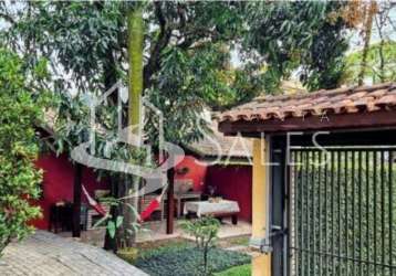 Casa à venda na vila irmaos arnoni, são paulo-sp: 4 quartos, 2 suítes, 3 salas, 4 banheiros, 3 vagas, 205m². confira!