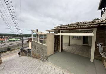 Casa em costeira do pirajubaé, florianópolis/sc