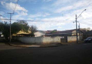 Casa para venda   frente a unopar piza londrina