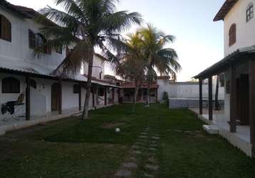 Duplex para venda em saquarema, itaúna, 2 dormitórios, 2 banheiros, 1 vaga