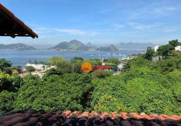 Casa com 4 dormitórios à venda, 608 m² por r$ 1.800.000,00 - são francisco - niterói/rj