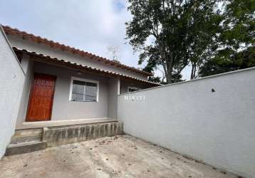 Casa com 2 dormitórios à venda, 75 m² por r$ 349.900,00 - itapeba - maricá/rj