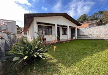 Residência com amplo terreno no cachoeira em curitiba