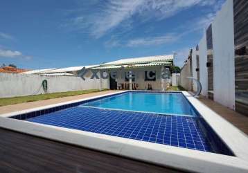 Casa térrea com 3 quartos, terreno com 360m2, em barra do jacuípe!