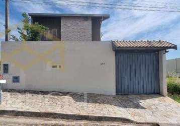 Casa com 3 quartos à venda na rua waldomiro rossi, 805, loteamento nova espírito santo, valinhos, 210 m2 por r$ 750.000