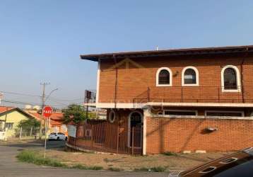 Casa comercial à venda na rua renê fernandes, 337, jardim dos oliveiras, campinas, 268 m2 por r$ 650.000