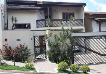 Casa com 3 quartos à venda na rua cezira trombeta speglish, 598, residencial nova era, valinhos, 240 m2 por r$ 1.200.000