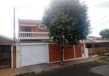 Casa sobrado em araraquara