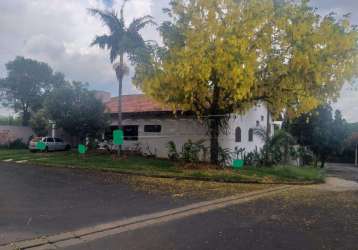 Casa sobrado em araraquara