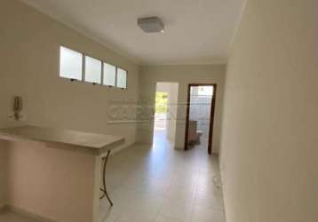 Apartamento com um dormitório.