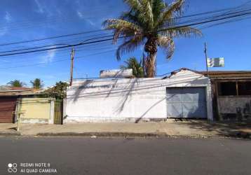 Casa com 3 quartos à venda na avenida doutor edson baccarin, 1069, jardim roberto selmi dei, araraquara, 243 m2 por r$ 195.000