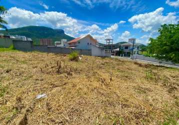 Lote/terreno na pedra branca possui 550 metros