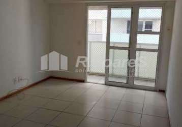 Apartamento com 2 quartos à venda na estrada intendente magalhães, madureira, rio de janeiro, 56 m2 por r$ 259.000