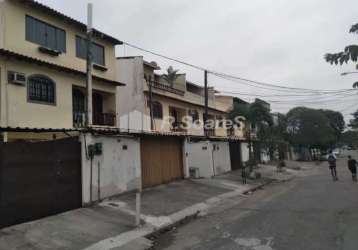 Casa em condomínio fechado com 1 quarto à venda na rua pereira frazão, praça seca, rio de janeiro, 60 m2 por r$ 105.000