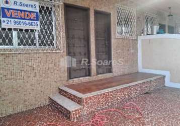 Casa com 2 quartos à venda na rua marina, bento ribeiro, rio de janeiro, 70 m2 por r$ 315.000