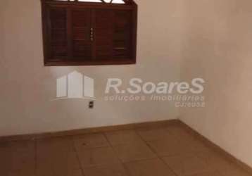 Casa com 1 quarto à venda na estrada henrique de melo, bento ribeiro, rio de janeiro, 30 m2 por r$ 155.000